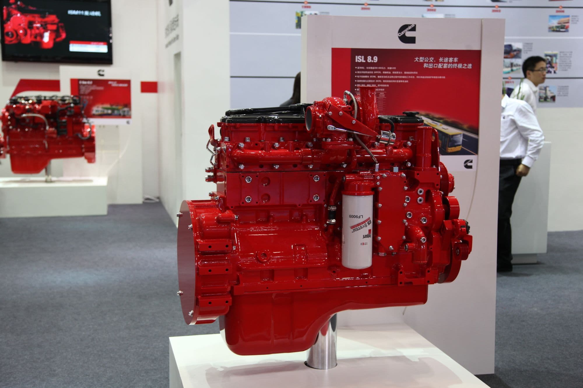 Dive into the world of Cummins and Detroit diesel engines. Gain insights on their features, performance, and maintenance. 