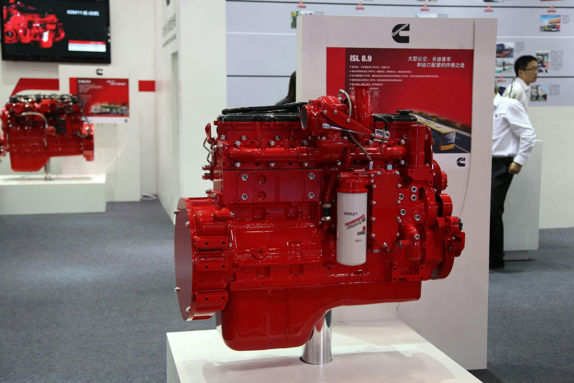 Dive into the world of Cummins and Detroit diesel engines. Gain insights on their features, performance, and maintenance. 
